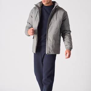 2025 Logo personnalisé deux tons Patchwork rembourré bouffant pour hommes vêtements d'extérieur décontractés avec capuche coulissante et décoration de bouton - Product Image 2