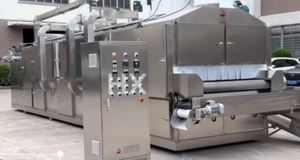 Nuevo núcleo de motor PLC, equipo de secado de cinta transportadora automática, horno de aire caliente continuo de múltiples capas para procesamiento de alimentos - Product Image 5