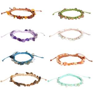 Bracelet Querces Beige Sweet par Nays Bijoux d'automne faits à la main pour femme, cadeau élégant et minimaliste - Product Image 1