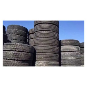Pneu de camion radial usagé 245 70R19.5, sans chambre à air, robuste, marque personnalisée, flancs renforcés, testé, sécurité garantie, prêt à la rechapage - Product Image 4