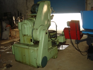 Máquina Automática para Dar Forma a Engranajes con Sistema de Control Avanzado, Alta Eficiencia y Excelente Precisión de Corte para Talleres de Herramientas - Product Image 4