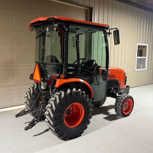 Envío Gratuito, Tractor de Ruedas Kubota B2650 Utilitario en Venta, 26Hp Diésel, Transmisión Hidrostática de 3 Velocidades, Aire Acondicionado, Calefacción, Radio, Joystick - Product Image 1