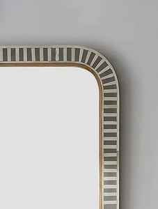 Cadre de miroir décoratif personnalisé de bonne qualité de luxe fabriqué à la main en bois de vadrouille naturelle avec incrustation d'os pour la décoration de l'Inde. - Product Image 4