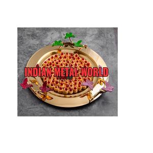 Bandeja de vajilla moderna para el hogar, bandeja redonda de chocolate de acero inoxidable de color dorado de la más alta calidad con asas de mariposa - Product Image 1