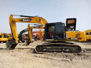 เครื่องขุด215C ระบบไฮดรอลิก20ตัน90% ใหม่ทรงพลังใช้ส่วนประกอบหลัก - Product Image 2