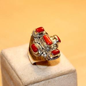 Bijoux ethniques népalais fabriqués à la main pierre précieuse bague en corail rouge Offre Spéciale femmes bijoux cadeau personnalisé fête argent 925 bande OEM - Product Image 3