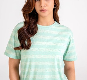 Vente en gros de streetwear féminin décontracté avec impression personnalisée Femme tendance Col ras du cou rayé Manches courtes Coupe ample Couleur unie - Product Image 4