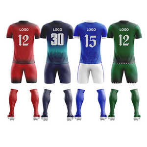 Uniforme de football d'usine maillot de football en gros t-shirt blanc personnalisé ensemble bon marché homme vêtements de football pour adultes 100% polyester léger - Product Image 2