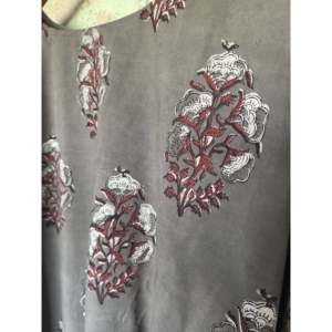 เสื้อถักเอจรักห์โทนสีเอิร์ธโทนสำหรับผู้หญิง - Product Image 5