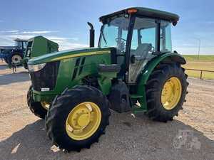 Tractor de ruedas JOHNN DEERE 5100E 4WD con componentes centrales Bomba Motor Caja de cambios - Product Image 2