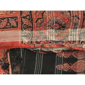 ผ้าคลุมไหล่ลินินทอมือแบบอัจรัค สีแดงอินเดีย พิมพ์ลายด้วยมือ แต่งด้ายเงินแบบสองด้าน ย้อมสีธรรมชาติ - Product Image 1