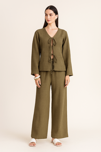 Ropa informal de poliéster para uso diario disponible en tallas M, L, XL, XXL, suave, duradera, fácil de cuidar, ajuste moderno, estilo relajado, atractivo ajuste. - Product Image 5