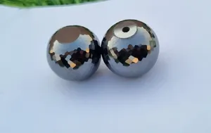 AAAGrade Perles de Moissanite noire à facettes de 20mm Perles de pierre de 8mm pour la fabrication de bijoux Hip Hop personnalisés - Product Image 4