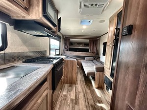 J-a-y-c-o Jay Feather X213 Usado del 2020, Listo para la Venta - Product Image 3