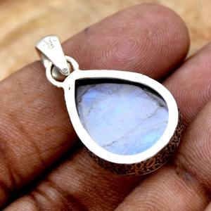 Colgante de diseño simple, regalo de la mejor calidad para niñas, colgante de piedras preciosas hechas a mano de piedra lunar de Plata de Ley 925 con joyería de sello 925 - Product Image 4