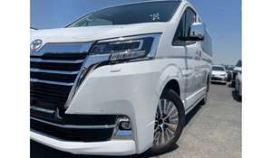 GRANVIA 2023 Premium Usada, Volante a la Izquierda, Tracción en las Cuatro Ruedas, Motor de Gasolina y Gas, Asientos de Cuero, Turbo - Product Image 2