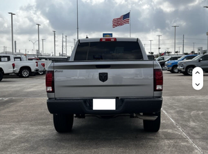 RAM 1500 CLASSIC WARLOCK QUAD CAB RWD 2022, Usada Recientemente, Volante a la Izquierda/Derecha - Product Image 6