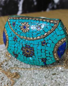 Diseño étnico de embrague mosaico con incrustaciones de piedra - Product Image 1