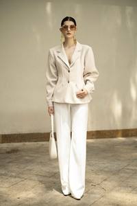 Chaqueta Nolia al mejor precio, ropa de mujer, traje y chaqueta de mujer de alta calidad, ropa elegante de estilo minimalista para mujer - Product Image 2