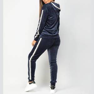 Ensemble de survêtement pour femme en coton 100% fabriqué au Pakistan, logo streetwear, qualité best-seller, 2 pièces, dernier design, fabricant pakistanais - Product Image 6
