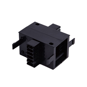 La précision injectent le plastique pour les pièces de machines industrielles Taiwan a fait ISO 9001 - Product Image 3