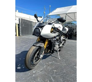 NOUVEAUTÉ 2026 Triumph Speed Triple 1200 RR Nouvelle Moto d'Aventure - Product Image 1