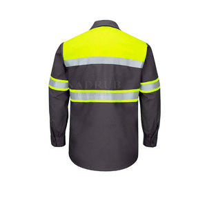 Uniforme de vêtements de travail en deux pièces avec des lignes épurées et des poches utilitaires Uniforme de vêtements de travail pratique avec un matériau robuste - Product Image 5