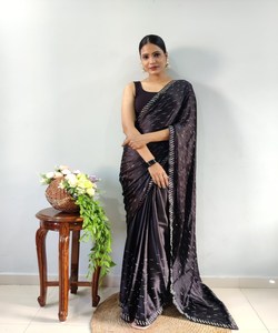 Nett Saree Allure: Sensual y elegante-Adopta la belleza de los saris de red para fiestas y ocasiones especiales-Haz una elegante Sta - Product Image 5