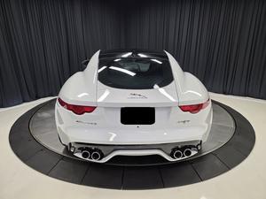 Increíble Jaguar F-TYPE P575 R 75 Coupé AWD 2024 en perfectas condiciones, con poco kilometraje, disponible en stock, ofrecido a una oferta increíble. - Product Image 5