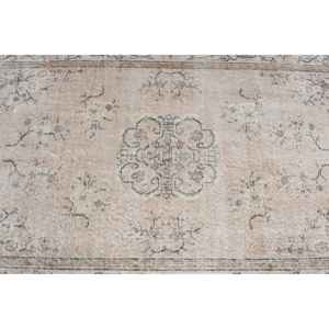 Tapis turc vintage 3,6x6,9 pieds, tapis d'intérieur, gris brun, motifs plantes et arbres, en laine - Product Image 4