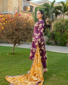 Diseñador indio y pakistaní Punjabi Dhoti y Bollywood Salwar Kameez Vestido de boda y fiesta para mujer Colección 1048 - Product Image 5