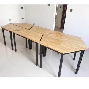 Escritorios de Computadora Trapezoidales de 6 Piezas con Patas de Madera de Caucho y Hierro MD68005 - Product Image 5