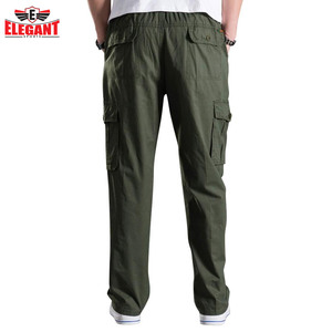 Pantalon cargo léger à taille élastique de bonne qualité, de couleur verte pour hommes, avec rangement à plusieurs poches par Elegant Sports - Product Image 3