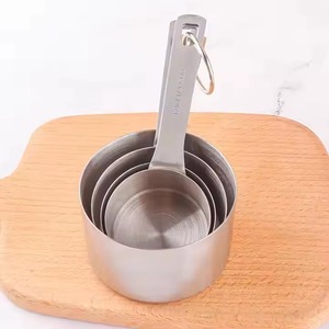 Vasos medidores de acero inoxidable chapados en plata, perfectos para herramientas de cocina duraderas de grado superior, juego de calidad superior de 4 Uds. - Product Image 5