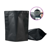 Sac en Mylar noir mat sur mesure, grande taille et design épaissi, pochette d'emballage autoportante pour vêtements