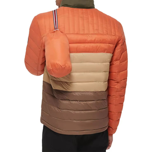 Veste matelassée à capuche avec logo personnalisé pour hommes, taille plus, rembourrée, chaude, épaisse, en toile à bulles, pour la saison hivernale, service OEM - Product Image 2