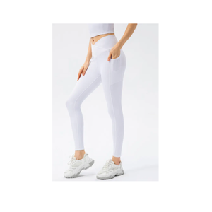 Leggings de yoga para gimnasio sin costuras con logotipo personalizado para mujer Pantalones de ropa de entrenamiento personalizados para fitness y yoga - Product Image 3