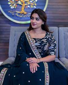 Nouveau Designer Collection Georgette Lourde Séquence Broderie Travail Anarkali Robe Et Avec Dupatta Prêt À Porter Au Prix De Gros - Product Image 1