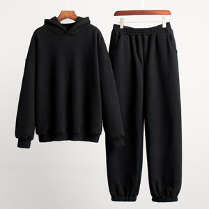 2025 hiver femmes haute qualité sport Style sweat costume décontracté confortable ample polaire à capuche solide tricot - Product Image 5