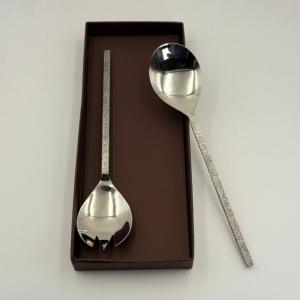 Serveur à salade de table à manger en acier inoxydable poli brillant, manche long, écologique, lavable au lave-vaisselle, fait à la main, faible MOQ - Product Image 4