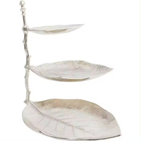 Elegante Soporte para Pastel Cuadrado de Aluminio Fundido, Ecológico, Tamaño Personalizado, para Decoración de Bodas, Precio al por Mayor, Fiestas