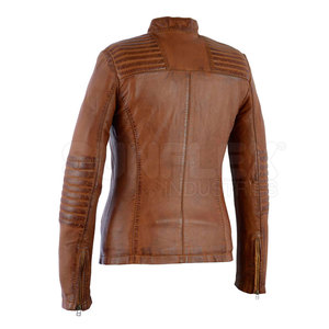 เสื้อแจ็คเก็ตหนัง Nappa คุณภาพดีที่สุดสำหรับผู้หญิง สำหรับฤดูหนาว แห้งเร็ว ระบายอากาศได้ดี คอตั้ง ลายเรียบ สีตามสั่ง บริการ OEM - Product Image 3