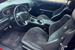 Usado LHD/RHD2016 Do DGE Challenger R/T Scat Pack - Product Image 2
