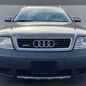 Audi Allroad Quattro Q7 2024, V6 biturbo, transmission intégrale, suspension pneumatique réglable non modifiée, sièges en cuir, boîte manuelle, conduite à gauche, arrière gauche - Product Image 1