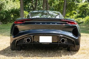 Lotus Emira V6 First Edition 2024 USADO - Product Image 4