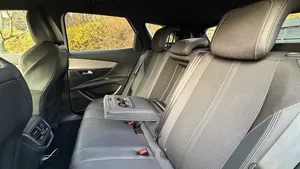 2023 PI-GE0T 3008 II RESTYLING, Faible kilométrage, Moteur en excellent état, Transmission automatique, Toit panoramique, Éclairage, Prêt à être expédié - Product Image 6