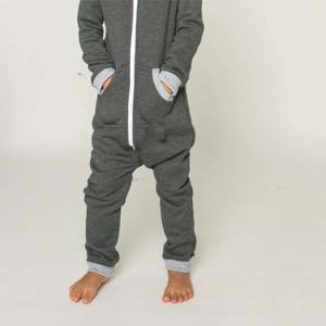 Polaire à fermeture éclair Onesie pour enfants de qualité supérieure-Élégant et durable-Idéal pour les vêtements de tous les jours et les vêtements de nuit - Product Image 5
