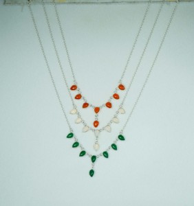 Collar Gargantilla de Plata de Ley 925 para Mujer con Cadena de Eslabones, Colgante de Piedra de la Suerte y Engaste de Bisel en Forma de Pera - Product Image 3