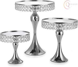 Soporte para Tartas de Metal Duradero con Calidad de Construcción Premium, Ideal para Exhibiciones de Panadería y Decoración de Eventos - Product Image 1