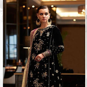 ชุดผ้าชอลวาร์กาเมซผ้ากำมะหยี่ปักลายสำหรับฤดูหนาวสไตล์รีกซอลจากอินเดียและเสื้อผ้าปากีสถาน - Product Image 1